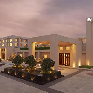 Doubletree By Hilton Agra ***** אגרה